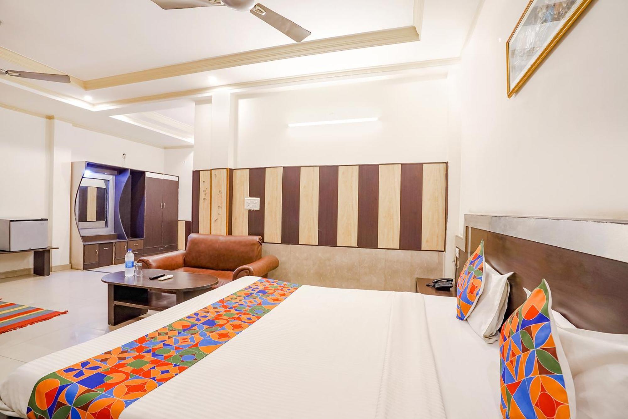 Fabhotel Prashant Palace Mysore Buitenkant foto