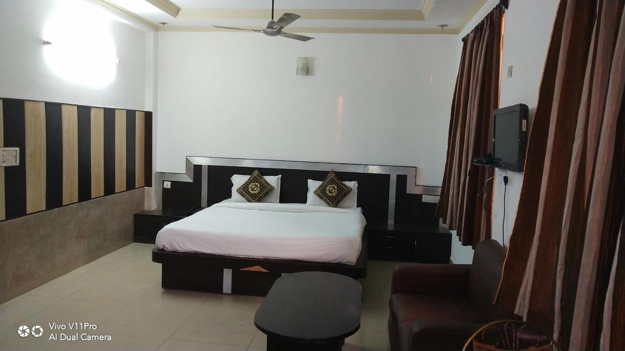 Fabhotel Prashant Palace Mysore Buitenkant foto