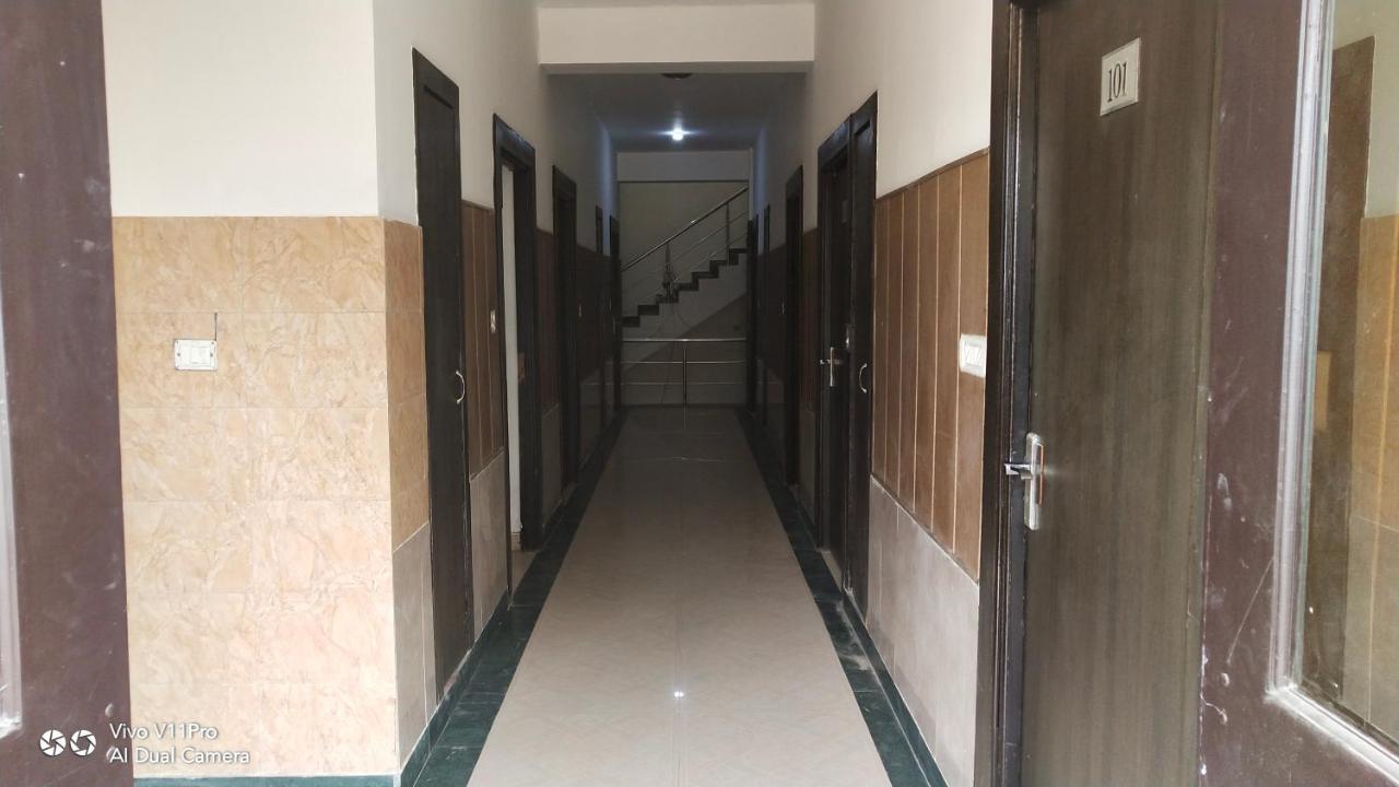Fabhotel Prashant Palace Mysore Buitenkant foto